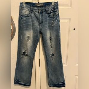 Men’s size 32x32 mbark distressed jeans